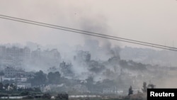 Ізраїльські танки та інша військова техніка маневрують усередині Сектора Гази, 29 жовтня 2023 року 