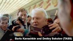 Єгор Лігачов на 28-му з'їзді КПРС, 1990 рік