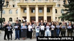 Правозащитники продолжают надеяться на то, что власть все-таки возьмет на себя политическую ответственность за случившееся