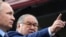 Na američkoj listi je i većinski vlasnik Arsenala Ališer Usmanov, na fotografiji sa Vladimirom Putinom