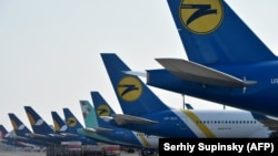 Угода регулює порядок регулювання прямих міжнародних перельотів, взаємне визнання посвідчень членів екіпажу, механізм інспектування авіакомпаній