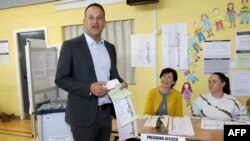 Premierul Irlandei, Leo Varadkar, votează la alegerile europarlamentare