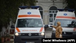 Ambulanțe la Țândărei. 4 aprilie 2020