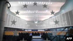 «Зараз через карантин розгляд всіх справ призупинений. Чекаємо», – каже одна з потерпілих