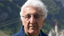 احمد پورمندی: پزشکیان دربارۀ گفت‌وگو با اپوزیسیون دچار توهم است