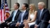 Preșdintele american Donald Trump și copii săi (Ivanka este consilier la Casa Albă).
