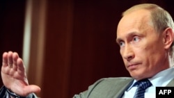 "Нужно просто верить в Россию, остальное – приложится!"