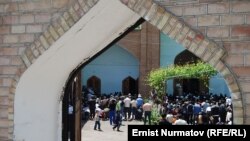 Ош шаарындагы мечиттердин бири.