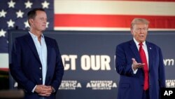 Ричард Гренел и Доналд Трамп