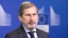 Johannes Hahn, az Európai Bizottság költségvetésért felelős biztosa egy 2020-as képen