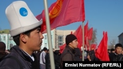 Оппозиция митингинен. Ош шаары, 1-март, 2012.