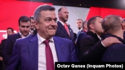 După un mandat interimar de câteva luni, Sorin Grindeanu a fost ales președintele PSD la Congresul din 7 noiembrie 2025.