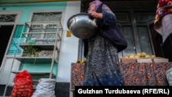 Ош базары.