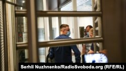 Сергій Стерненко прибув до СБУ в Аскольдовому провулку, Київ, 11 червня 2020 року 