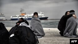 Эгей деңизи аркылуу Грецияга келип түшкөн мигранттар. 2-март, 2016-жыл