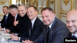 Дипломатичний радник президента Франції Еммануель Бонн зустрічається з міністром закордонних справ Франції Жаном-Ноелем Барро, головою Офісу президента України Андрієм Єрмаком та іншими в Парижі 17 квітня 2025 року