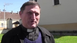 Achitarea lui Seselj: reacții amestecate într-un sat din Serbia