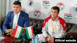 Баходур Усмонов (справа) и Дилшод Назаров