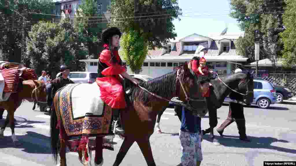 Фестивал ЮСАИДдин каржылык колдоосу менен уюштурулган.