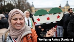 Slavlje u Siriji, na Bliskom istoku i u evropskim gradovima posle pada Asada