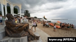 Набережна Євпаторії. Архівне фото