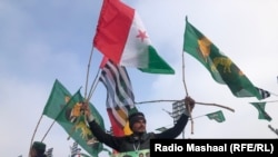 Пакистандын Лахор шаарында өкмөт башчынын кызматтан кетишин талап кылган жыйын өттү. 13-декабрь, 2020-жыл. 