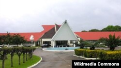 Полпред МИДа Абхазии в Азиатско-Тихоокеанском регионе сообщил, что вскоре собирается прибыть в Вануату и представить руководству этой страны пакет документов о сотрудничестве в области культуры, торговли и банковской сфере