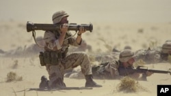 Ракети, гранати, снаряди. Какво оръжие изпращат САЩ на Украйна