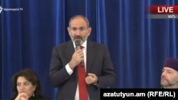 США - Премьер-министр Никол Пашинян выступает на встрече с представителями армянской общины, Нью-Йорк, 24 сентября 2019 г․