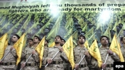 ايران و سوريه متهم هستند كه با ارسال كمك هاى نظامى و حمايت هاى مالى خود به تقويت گروه حزب الله لبنان مى پردازند.(عکس: EPA)