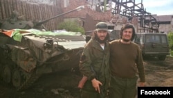 Брати Марлен та Арслан Місіратови під час служби в «Правому секторі»