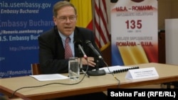 Earle D. Litzenberger la București