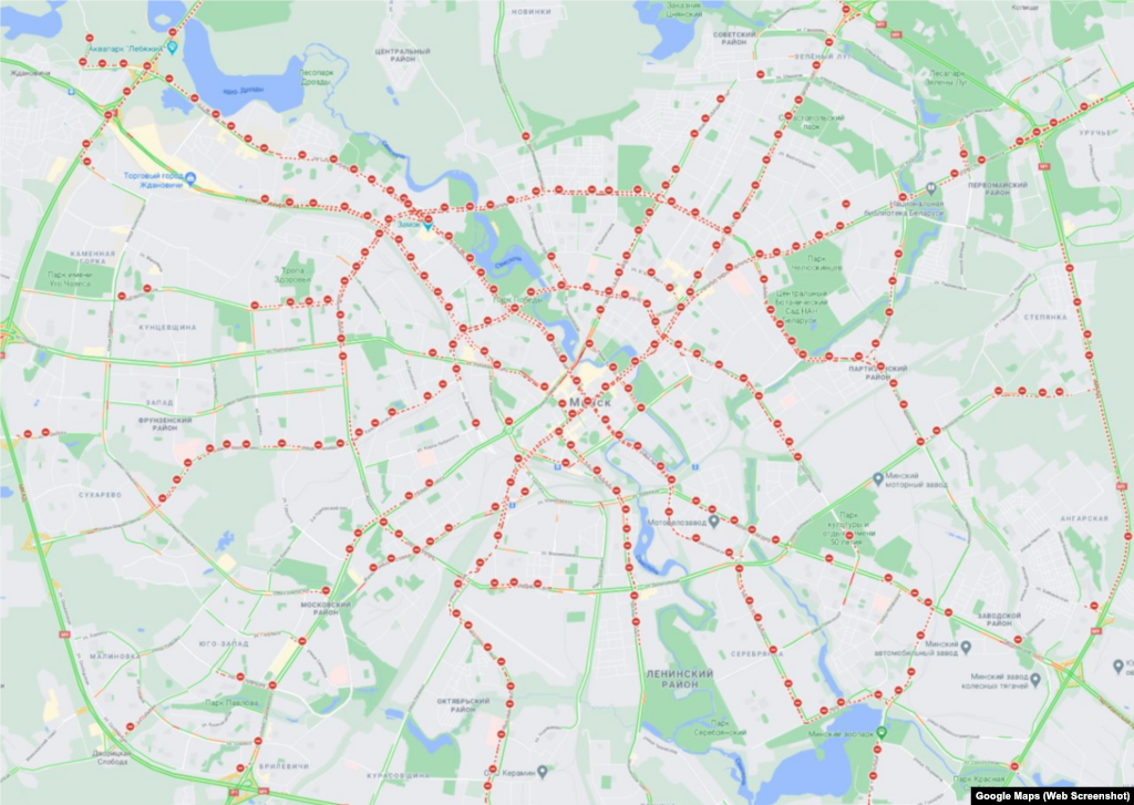 Szeptember 27-én délután 5 óra körül a minszki forgalom szinte teljesen megbénult - látszik a Google Maps térképén.&nbsp;
