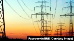 Compania de stat Transelectrica a plătit, până acum, aproape 30 de milioane de lei (6 milioane de euro) despăgubiri pentru foști membri ai Consiliului de Supraveghere și ai Directoratului companiei.