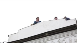 СБУ і ГПУ затримали Саакашвілі, але його прибічники блокують машини силовиків (відео)