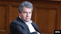 Тошко Йорданов от "Има такъв народ" е един от вносителите на новия проект.