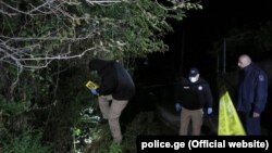 По информации МВД, личность нападавшего и его мотивы пока не известны, ведется следствие