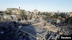 Ruševine u Kan Junisu na jugu Pojasa Gaze posle izraleskog napada, 25. oktobar 2024.