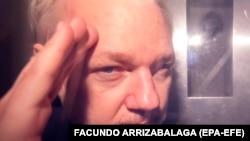 Жулиан Ассанж.