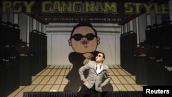 Psy в Сеуле, 25 сентября 2012