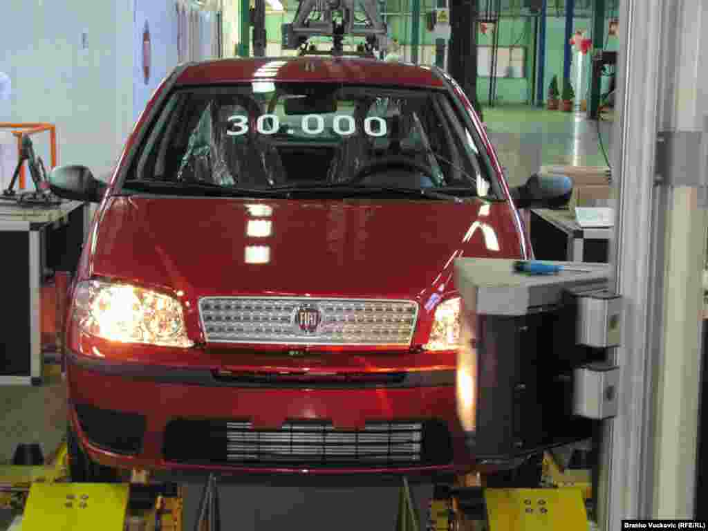 Svečano proslavljena proizvodnja 30.000 Fiata Punto. Kragujevačka fabrika, koju je kupila poznata italijanska automobilska kompanija, sada nosi ime Fiat automobili Srbija, 23.10. 2010. 
