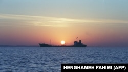 عکس آرشیوی است