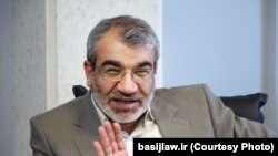 عباسعلى کدخدايى می گوید،اگر بتوانيم بررسى‌ها را پنجشنبه به پايان برسانيم، نتيجه را همان امروز اعلام مى‌کنيم 