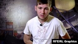 Житель Херсону Степан Черняк і кімната в ІТТ, де російські військові, за даними силовиків, катували людей (колаж)