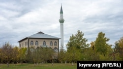 Йдеться про суддю Красногвардійського районного суду в окупованому Криму (на архівному фото: селище Красногвардійське)