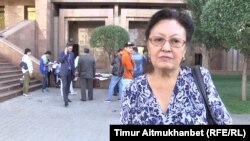 Анибал Сыздықбаева, мектеп бітіруші жетім баланың асыраушысы. Астана, 14 тамыз 2017 жыл.
