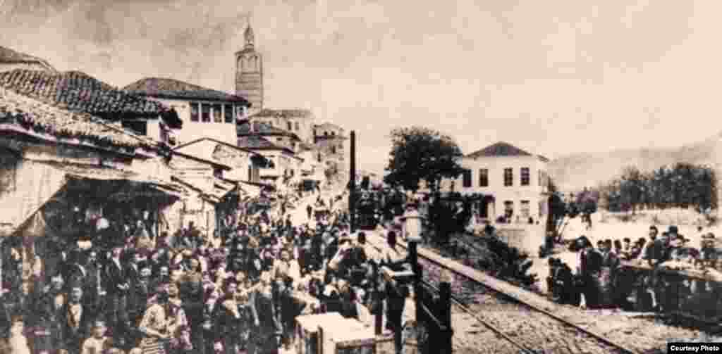 Свеченост по повод првиот воз од Велес во 1873 година за Солун.