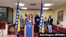 Sabina Ćudić kazala je kako su iz Tužilaštva dobili dopis o statusu predmeta u vezi sa zlostavljanjem djece u Zavodu te kako se navodi da se istraga vodi protiv tri osobe