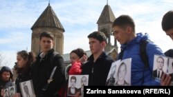 В Южной Осетии состоялись траурные мероприятия, приуроченные к 26-й годовщине Зарской трагедии