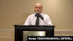 Интересы бизнесмена в Грузии представляет его пресс-секретарь Гиорги Гиоргадзе